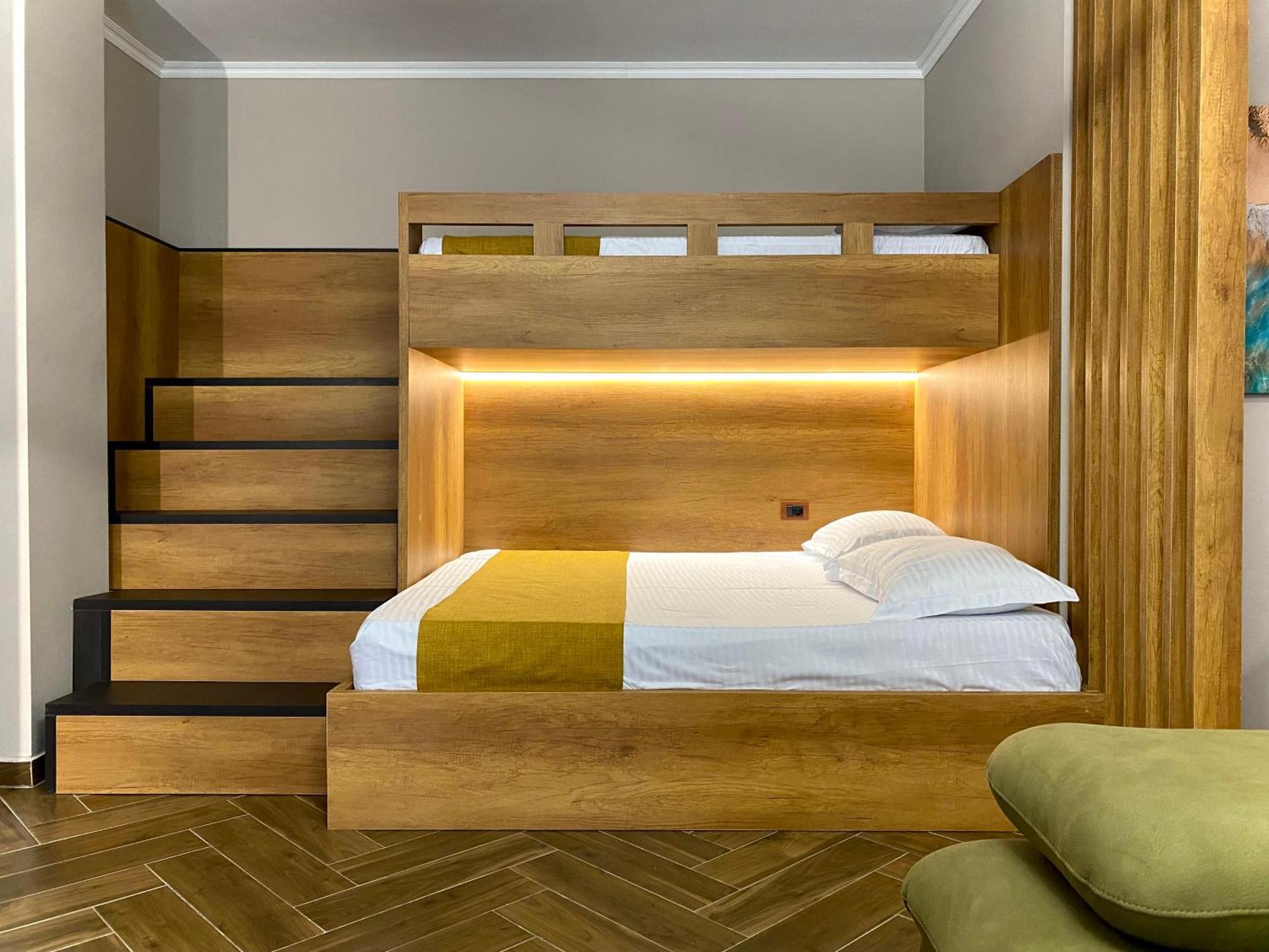 Apartment Eka Luxury Seaview Vlorë