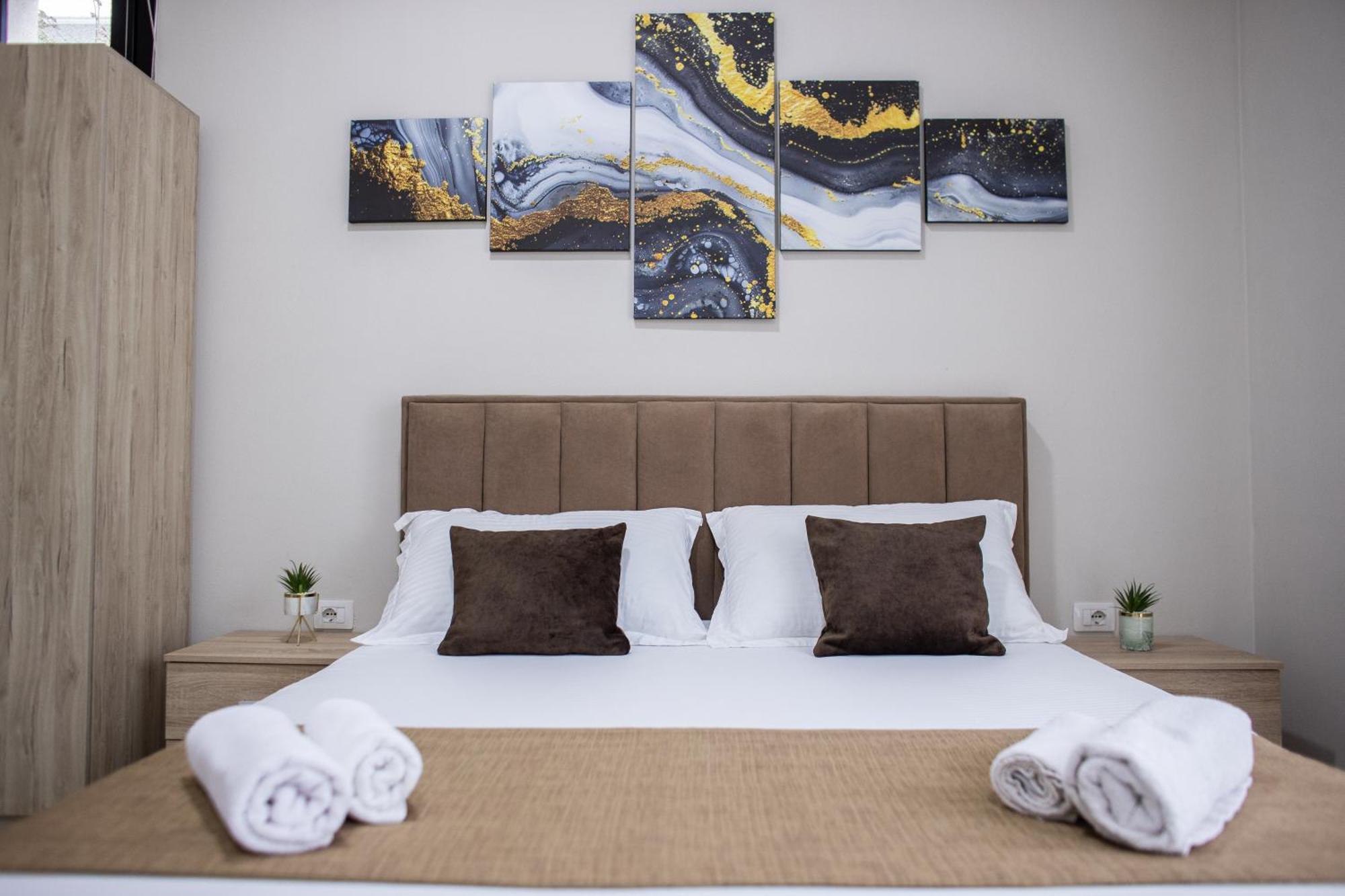 Apartment Eka Luxury Seaview Vlorë